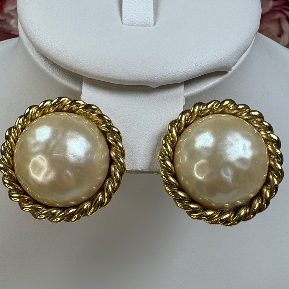 Gold and Cream Twisted Rope Earrings
